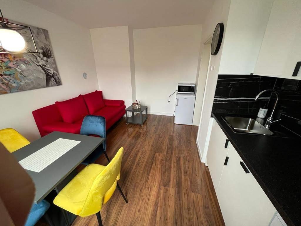Apartamento Four Pearls Karlovac Exterior foto