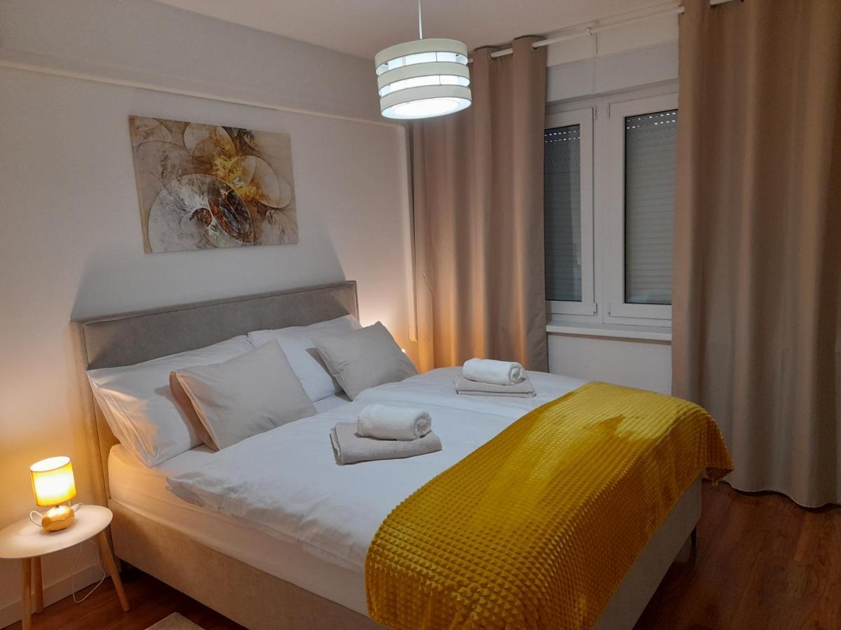Apartamento Four Pearls Karlovac Exterior foto